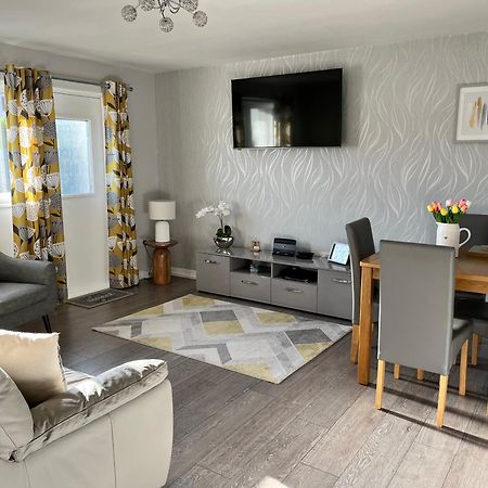 Modern 2 Bed Apartment Обан Экстерьер фото